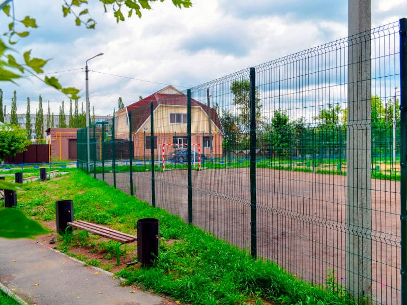 Заборы из 2D панелей под заказ
